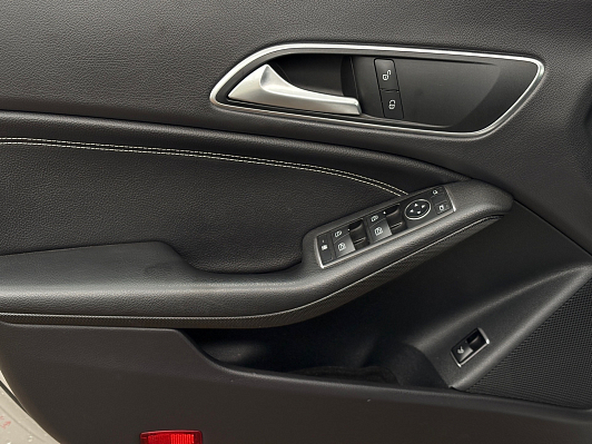 Mercedes-Benz CLA CLA 250 4MATIC Особая серия, 2014 года, пробег 145354 км