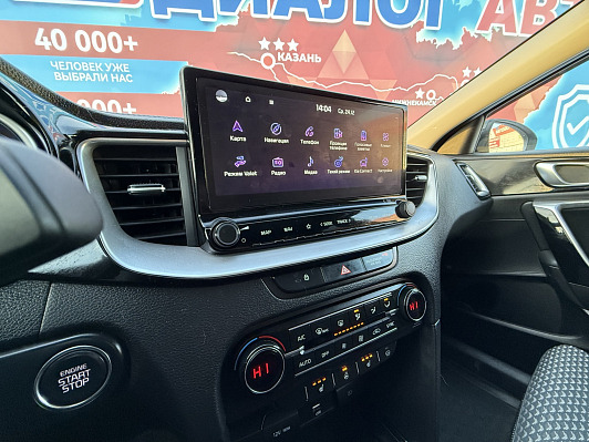 Kia Ceed Premium, 2022 года, пробег 57000 км