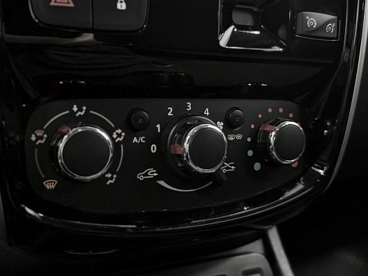 Nissan Terrano Elegance, 2017 года, пробег 61000 км