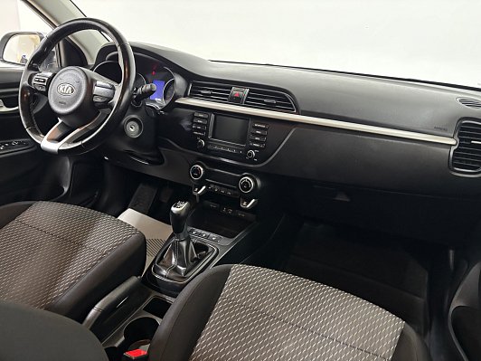 Kia Rio, 2017 года, пробег 125190 км