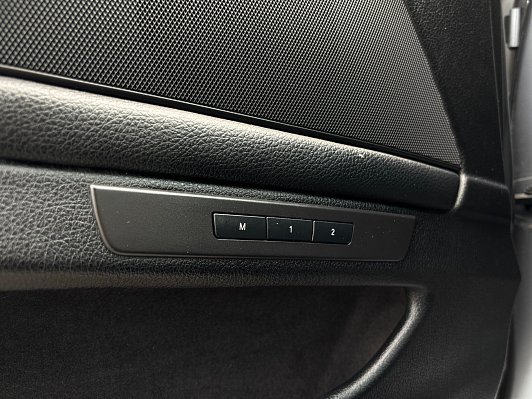 BMW 5 серии, 2013 года, пробег 259279 км
