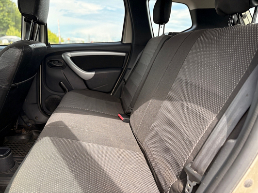 Renault Duster Privilege, 2013 года, пробег 203770 км