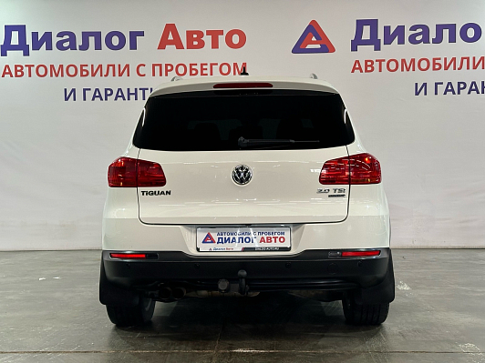 Volkswagen Tiguan Sochi Edition, 2013 года, пробег 101000 км