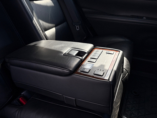 Lexus ES Premium, 2012 года, пробег 219788 км