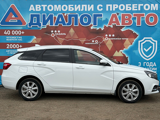 Lada (ВАЗ) Vesta Luxe, 2021 года, пробег 172898 км