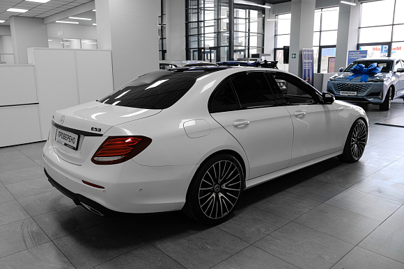 Mercedes-Benz E-Класс E 200 4MATIC Sport Plus, 2017 года, пробег 206334 км
