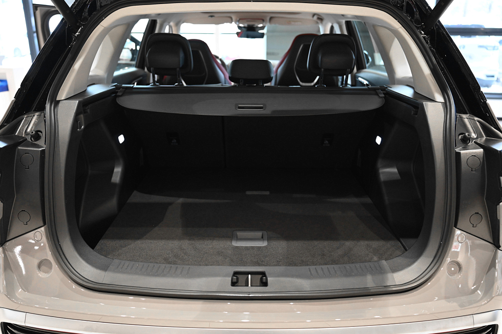 Hongqi HS3 Comfort, серый