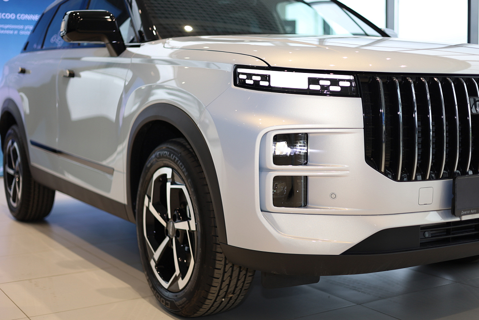 Jaecoo J7 Ultimate, серебряный