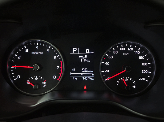 Kia Rio Luxe RED Line, 2019 года, пробег 74055 км
