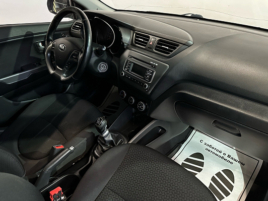 Kia Rio Luxe, 2015 года, пробег 145000 км