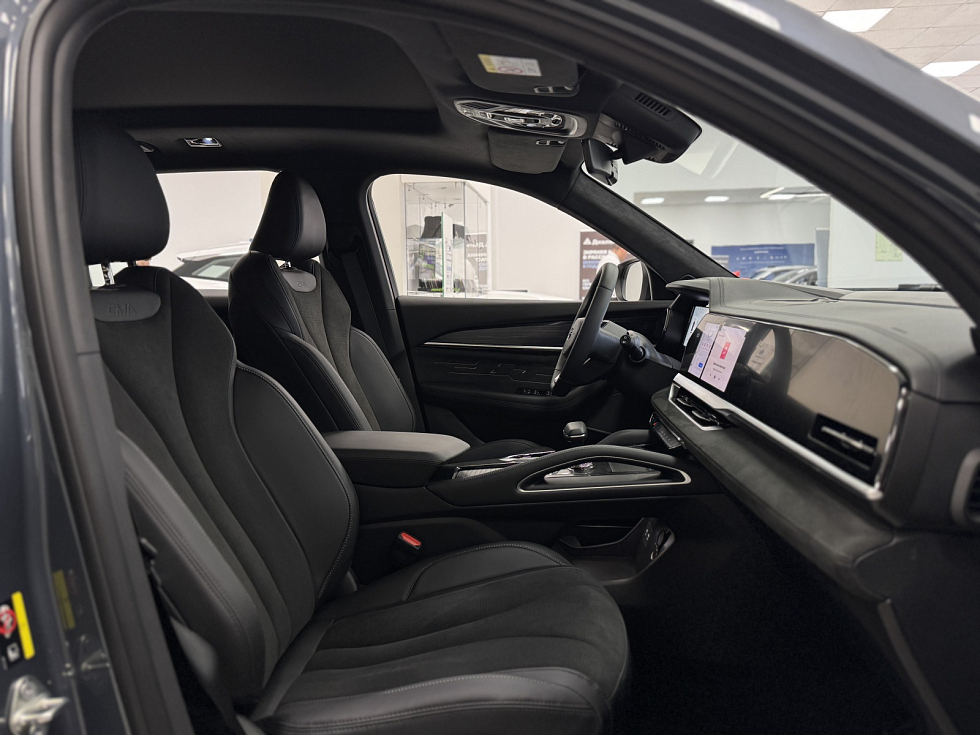 Geely Monjaro Люкс (2023-2025), серый