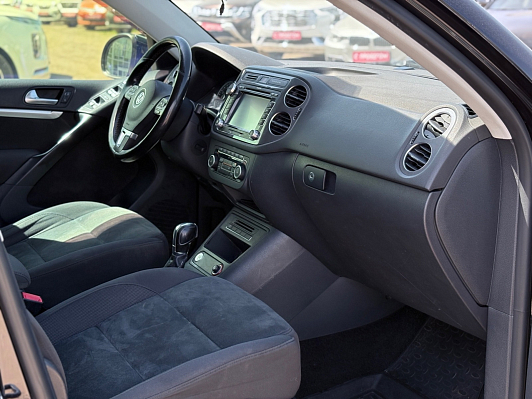 Volkswagen Tiguan Adventure, 2012 года, пробег 247062 км