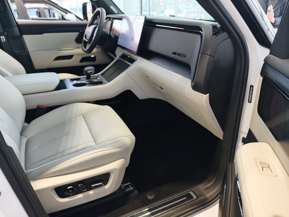 Rox 01 Бизнес Версия / Business Edition, белый