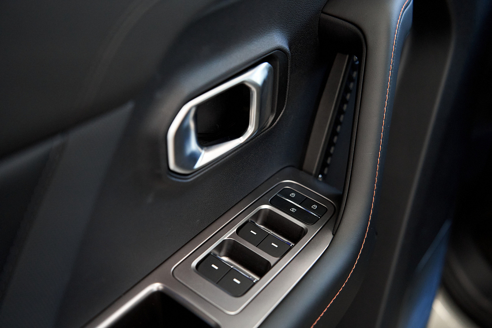 JETOUR T1 Престиж, золотой