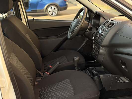 Lada (ВАЗ) Granta Luxe, 2018 года, пробег 71000 км