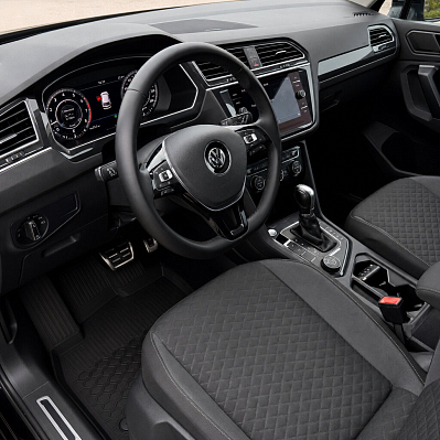 Volkswagen Tiguan CONNECT, 2018 года, пробег 163100 км