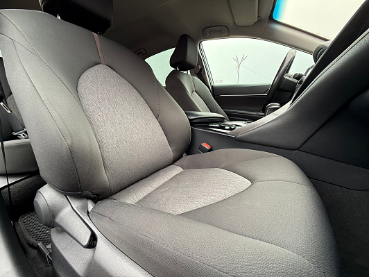 Toyota Camry Элеганс Safety, 2019 года, пробег 148500 км