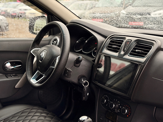 Renault Logan Life, 2020 года, пробег 156497 км