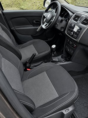 Renault Logan Drive, 2021 года, пробег 116797 км