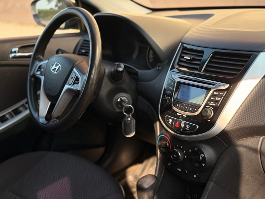 Hyundai Solaris Comfort, 2011 года, пробег 245000 км