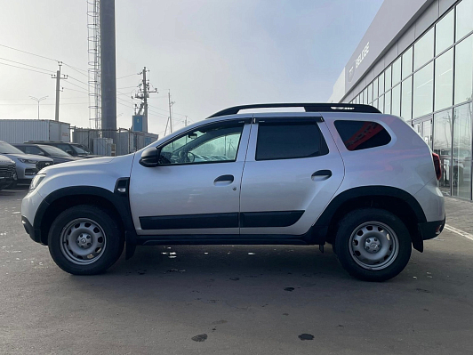 Renault Duster Life, 2021 года, пробег 17572 км