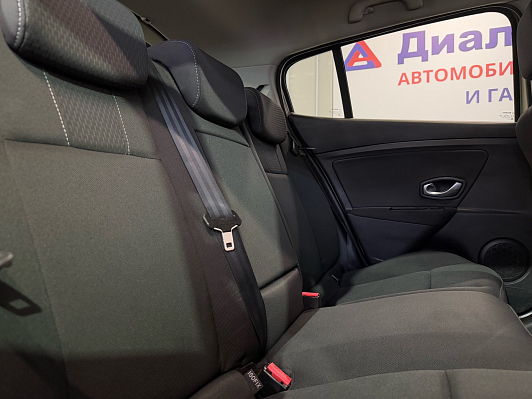 Renault Megane, 2010 года, пробег 216000 км