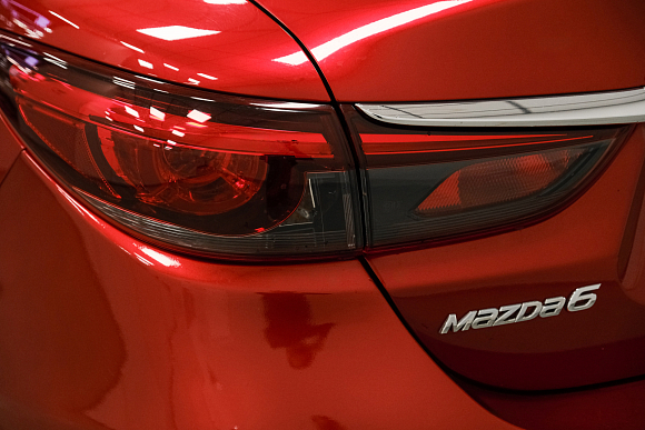 Mazda 6 Supreme, 2015 года, пробег 270000 км