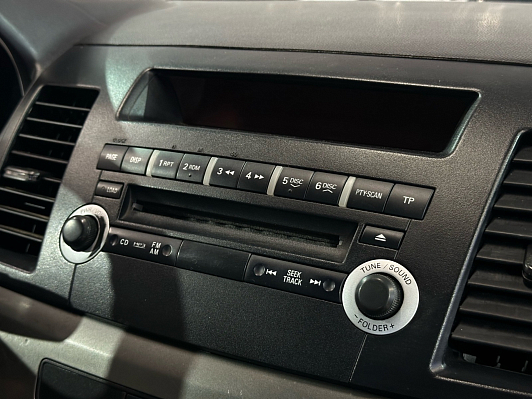 Mitsubishi Lancer Invite, 2012 года, пробег 225000 км