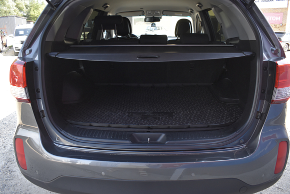 Kia Sorento New Comfort (2015), 2014 года, пробег 230000 км