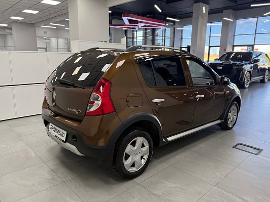 Renault Sandero, 2013 года, пробег 155000 км