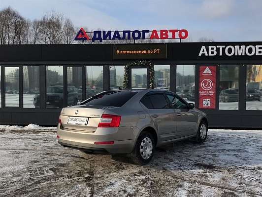 Skoda Octavia Hockey Edition, 2017 года, пробег 215000 км