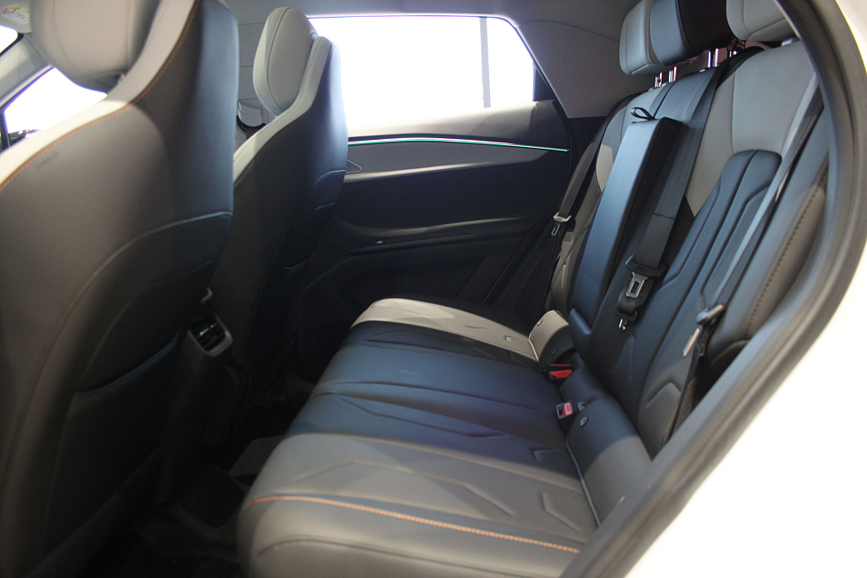 Omoda C5 Lifestyle, белый