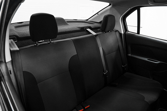 Renault Logan Confort, 2016 года, пробег 105000 км