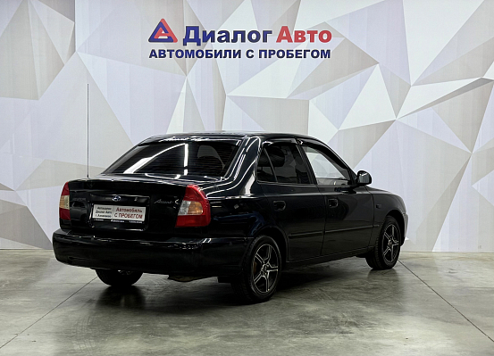 Hyundai Accent, 2011 года, пробег 290000 км