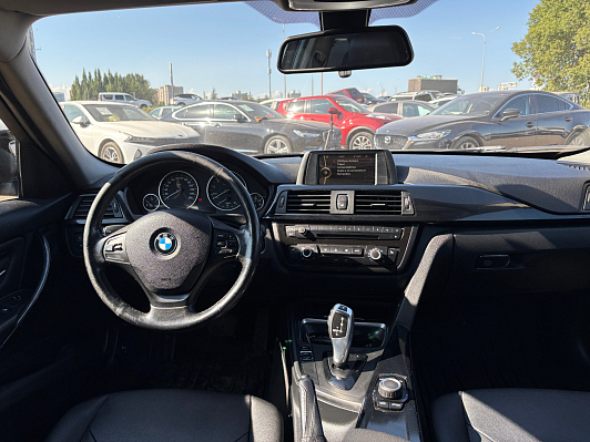 BMW 3 серии 316i SE, 2013 года, пробег 195900 км