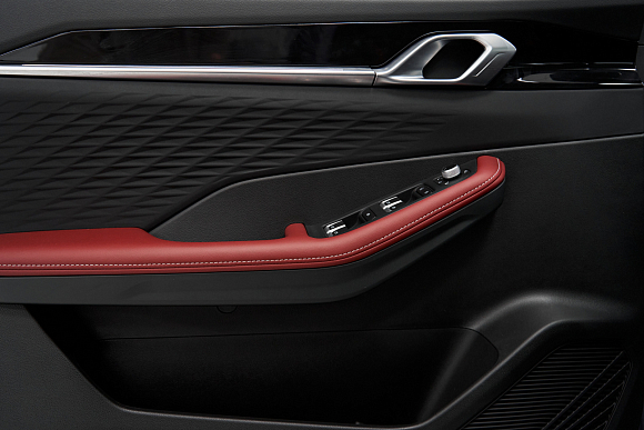 Geely Coolray Exclusive, серый