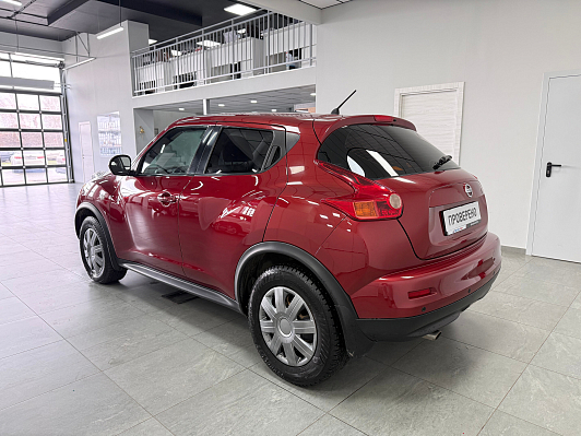Nissan Juke SE, 2013 года, пробег 207000 км