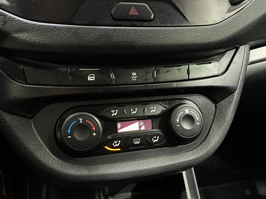 Lada (ВАЗ) Vesta 50 Anniversary, 2019 года, пробег 57573 км