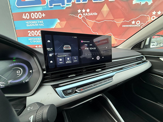 Geely Emgrand Flagship, 2023 года, пробег 20600 км