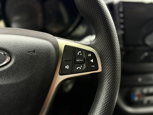 Lada (ВАЗ) Vesta Comfort, 2021 года, пробег 104713 км