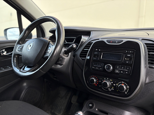 Renault Kaptur Drive, 2016 года, пробег 196872 км