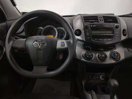 Toyota RAV4, 2010 года, пробег 130858 км