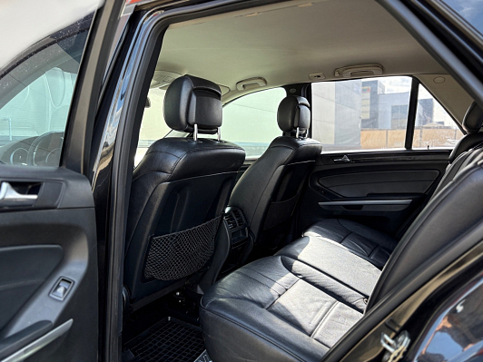Mercedes-Benz M-Класс ML 350 CDI 4MATIC Особая серия, 2011 года, пробег 265770 км
