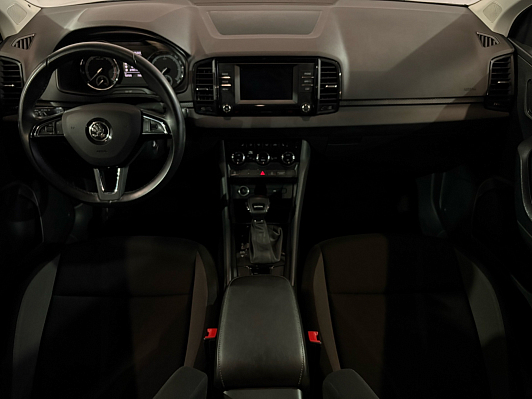 Skoda Karoq Ambition, 2020 года, пробег 136185 км