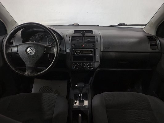 Volkswagen Polo Comfortline, 2008 года, пробег 142955 км