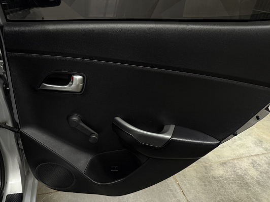 Kia Rio Comfort Аудио, 2015 года, пробег 133483 км