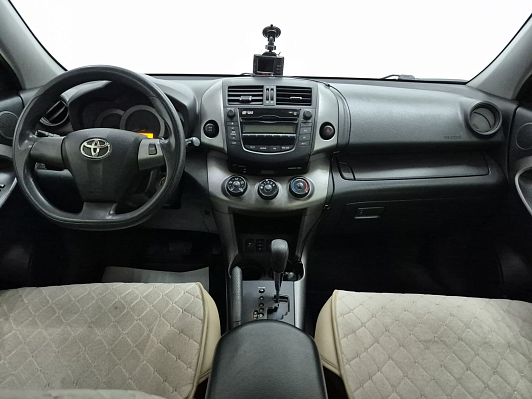 Toyota RAV4, 2011 года, пробег 191628 км