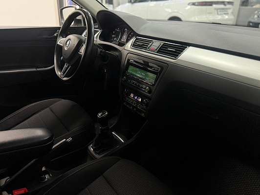 Skoda Rapid, 2015 года, пробег 155880 км