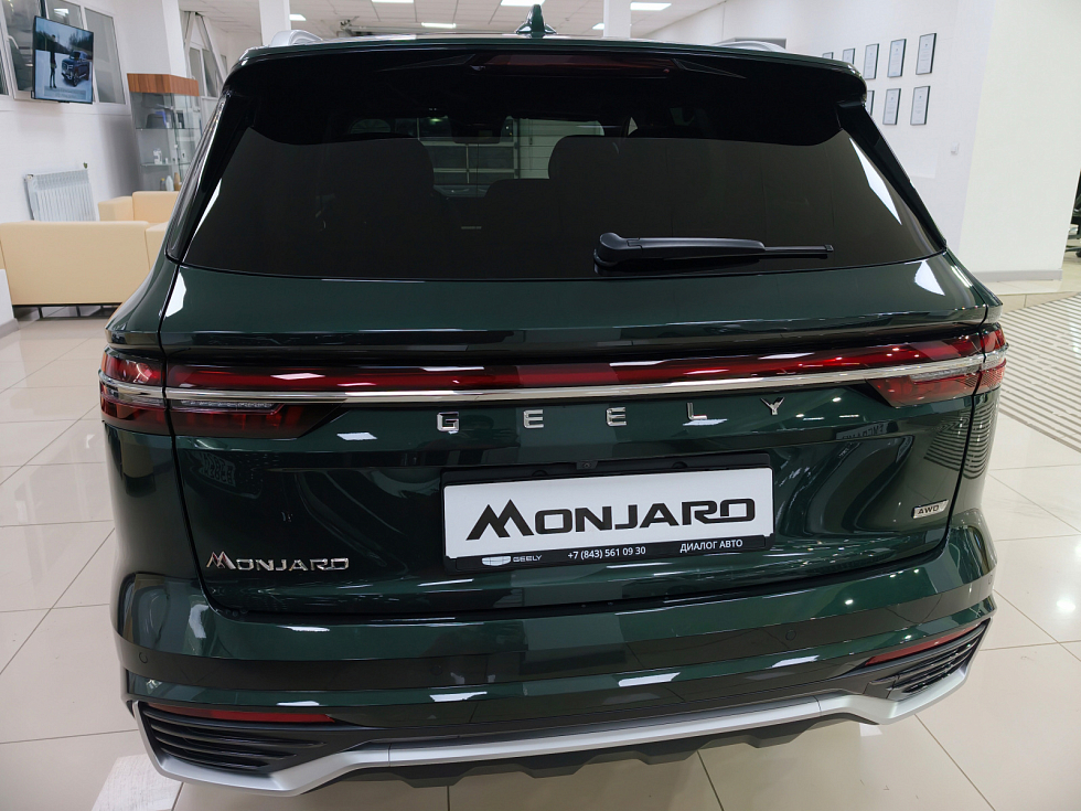 Geely Monjaro Флагман, зеленый