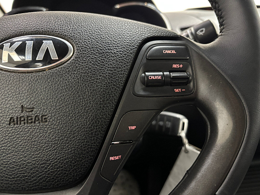 Kia Cerato Luxe, 2015 года, пробег 232812 км